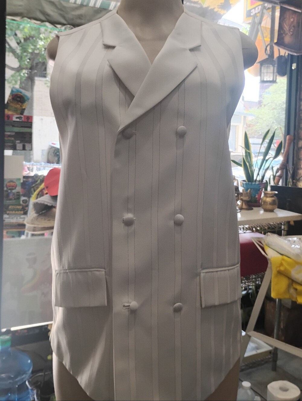Vest Lined Double beasted Button Slit in the Back